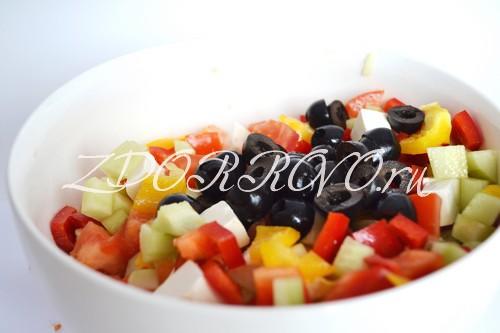 Салат пекинская капуста огурец брынза. Рецепт 1, классический: греческий салат с брынзой