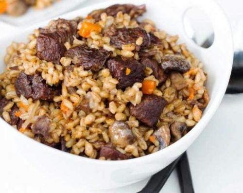 Перловка с мясом и грибами в мультиварке