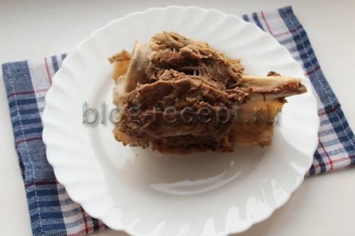 Рассольник с перловкой и солеными огурцами рецепт. Ингредиенты: