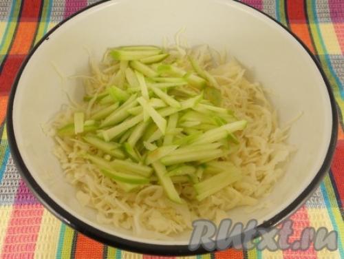 Салат с брынзой и капустой