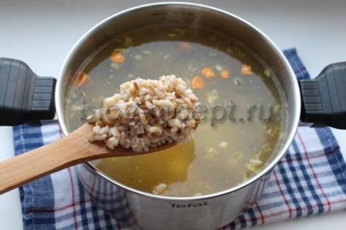 Рассольник с перловкой и солеными огурцами рецепт. Ингредиенты: