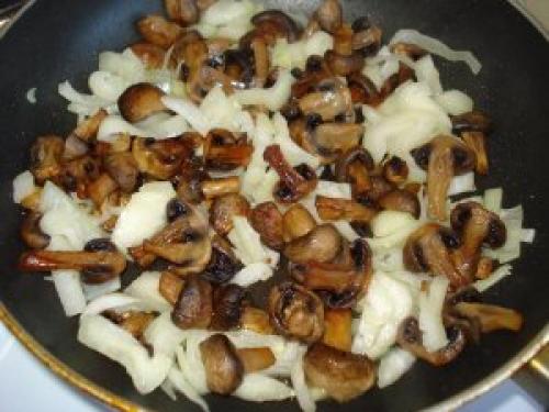 Куриные грудки фаршированные сыром и зеленью. Как приготовить фаршированные куриные грудки