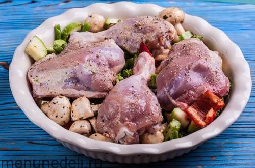 Как приготовить куриную грудку с овощами диетическую. Как приготовить диетическую курицу с овощами в духовке