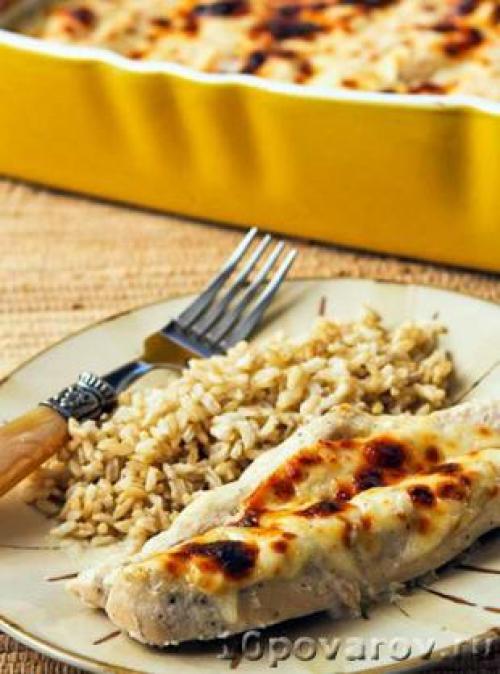 Куриное филе в духовке со сметаной. Куриное филе запеченное в сметане