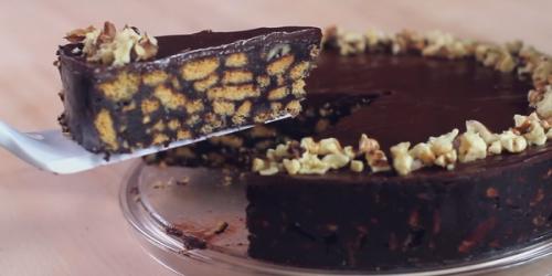Торт без выпечки из шоколадного печенья. Приготовление шоколадных тортов с печеньем: рецепты с фото