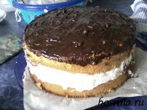 Торт с нежным творожным кремом и ананасами