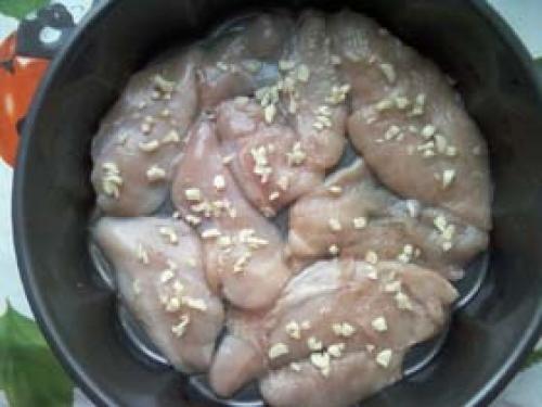 Диетическая куриная грудка с овощами в фольге в духовке диетическая. Диетическая куриная грудка под овощной шубкой запеченная в духовке : незабываемый вкус