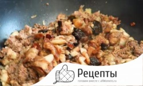 Фаршированные баклажаны в духовке с грибами и фаршем. Баклажаны, фаршированные фаршем и грибами — рецепт для духовки