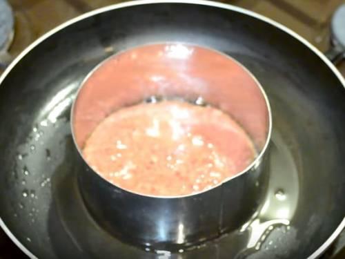 Закусочный печеночный торт. Праздничный печеночный торт из куриной печени с орехами