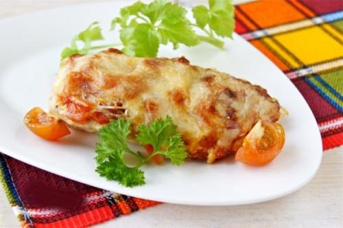 Куриное филе под шубой из моркови. Курица под морковной «шубой»