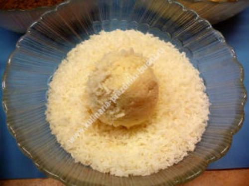 Полезные конфеты из творога. Конфеты из творога