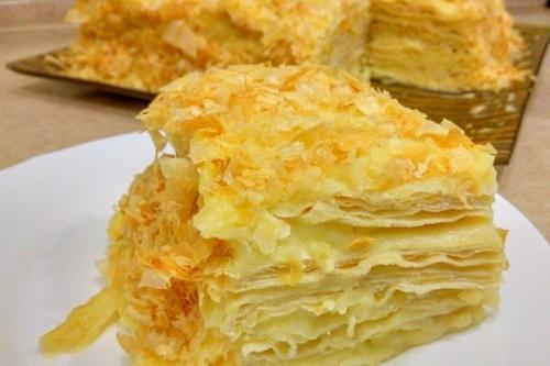 Торт с слоеного теста с заварным кремом. Торт Наполеон из слоеного теста с заварным кремом