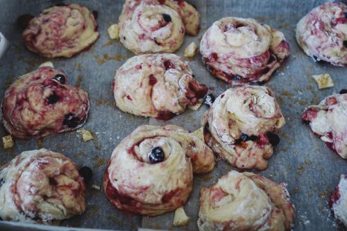 Булочки с клюквой и корицей джейми оливер. Шведские булочки