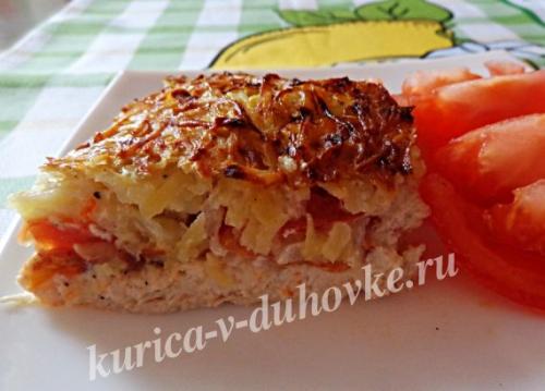 Куриное филе в духовке под картофельной шубой в духовке. Курица, запеченная под тертым картофелем в духовке
