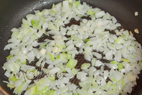 Пирог заливной с фаршем. Заливной пирог на кефире с фаршем, рецепт с фото