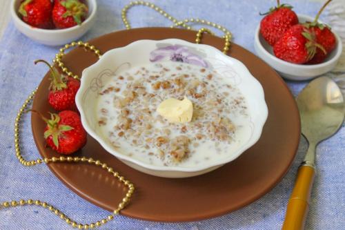 Гречка с молоком. Рецепт 4: гречневая каша с молоком для ребенка