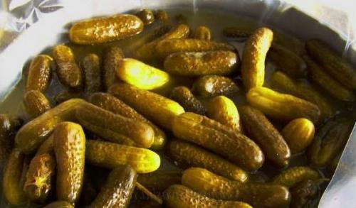 Засолка огурцов на зиму хрустящие в литровые банки. Самый вкусный рецепт на зиму соленых огурцов как в бочке