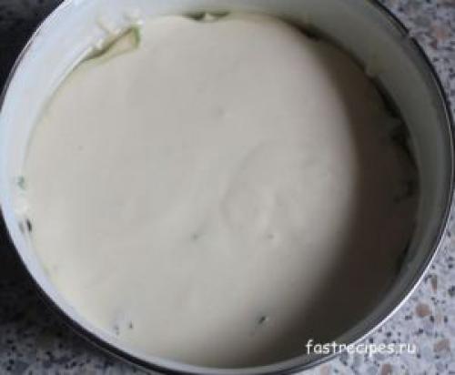 Заливной пирог с яйцом и рисом в духовке. Заливной пирог с рисом, яйцом и зеленью.