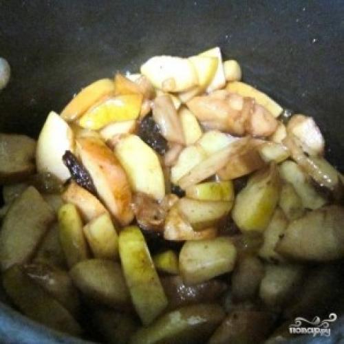 Утка с яблоками