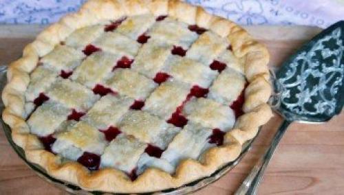Песочный пирог с вишней. Пирог с вишней из песочного теста