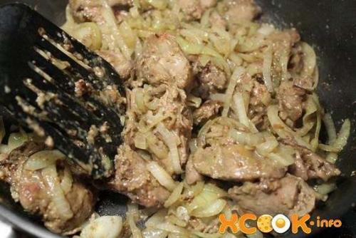 Пожарить куриную печень. Печень куриная жареная с луком – пошаговый рецепт с фото приготовления в домашних условиях