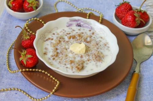 Гречка с молоком. Рецепт 4: гречневая каша с молоком для ребенка