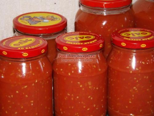 Как заквасить помидоры для борща. Заготовка томата для борща на зиму: пошаговый рецепт с фото