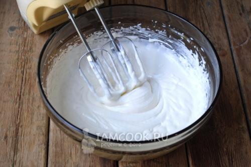 Профитроли торт. Торт из профитролей со сметанным кремом