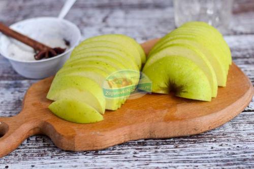 Компот из яблок с корицей. Вкусный компот из яблок с корицей: пошаговый рецепт с фото