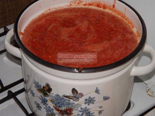 Как заквасить помидоры для борща. Заготовка томата для борща на зиму: пошаговый рецепт с фото