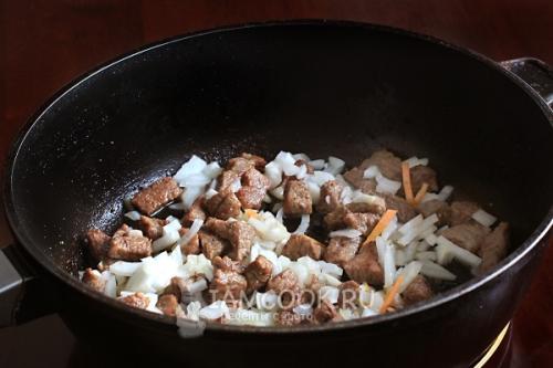 Гречка с мясом на сковороде