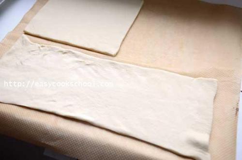 Пирог-улитка из слоеного теста. Слоеный пирог с курицей в виде улитки