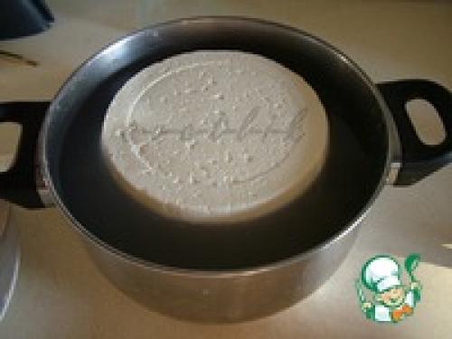 Домашний твердый сыр с дырками. Приготовление