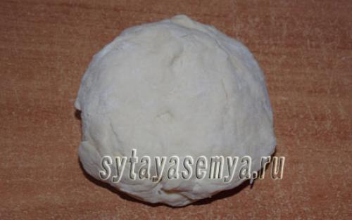 Рогалики на маргарине и сметане. Рогалики на сметанном тесте