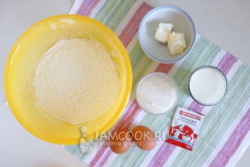 Сдобные булочки с изюмом. Булочки с изюмом из дрожжевого теста