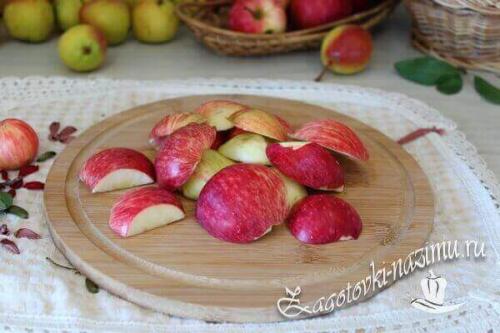 Компот из яблок и слив. Простой рецепт компота из сливы и яблок на зиму на 3 литровую банку без стерилизации