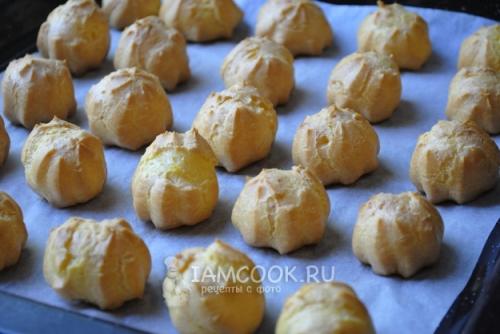 Профитроли торт. Торт из профитролей со сметанным кремом