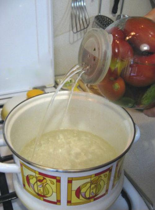 Маринование помидоров на зиму в банках рецепты Пальчики оближешь. Помидоры с огурцами на зиму — рецепт пальчики оближешь