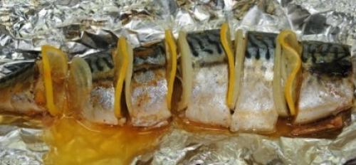 Скумбрия в фольге в мультиварке. Скумбрия в мультиварке в фольге