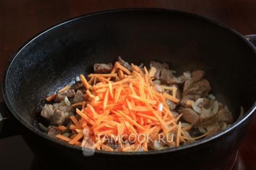 Гречка с мясом на сковороде