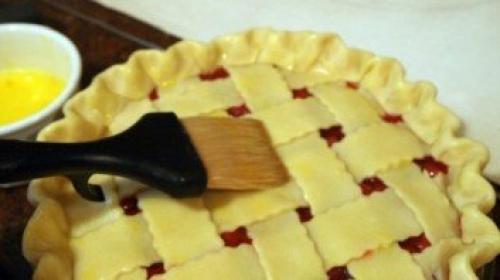 Песочный пирог с вишней. Пирог с вишней из песочного теста