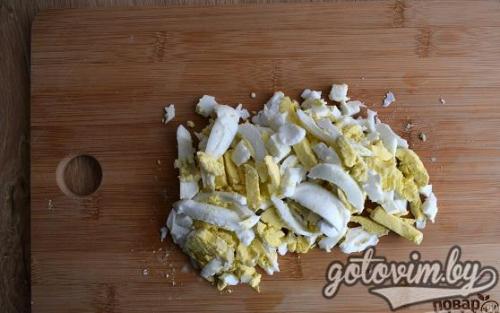 Салат иришка с сухариками кукурузой и ветчиной рецепт. Салат "Иришка" с сухариками