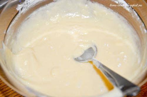 Медовик с рикоттой. Нежнейший медовик на тонких коржах