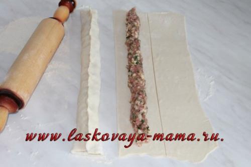 Пирог-улитка из слоеного теста. Пирог «Улитка» с мясной начинкой