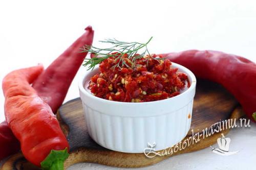 Соус из горького перца и сахара. Настоящая аджика из горького перца по-грузински без варки