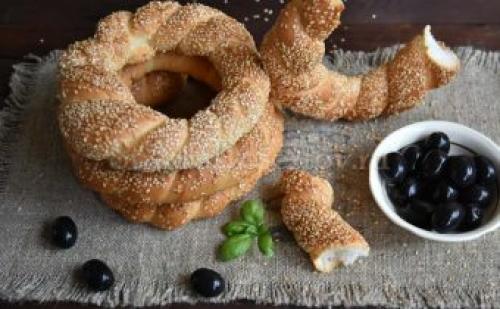 Симиты турецкие бублики с кунжутом рецепт. Турецкие бублики симиты с кунжутом