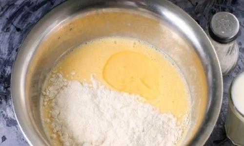 Ажурные тонкие, заварные блины на кефире с кипятком