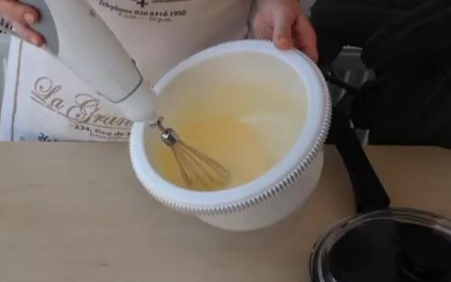 Рецепт блинов на молоке тонкие с дырочками. Как приготовить тонкие блины на молоке