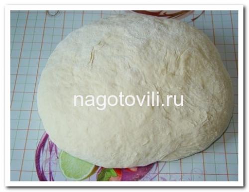 Пирожки с карамельками. Пирожки с конфетами