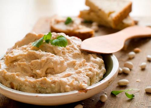 Намазка из селедки и сливочного масла. Помазанки из сельди для бутербродов – лучшие рецепты со всего мира Селедочная намазка для бутербродов